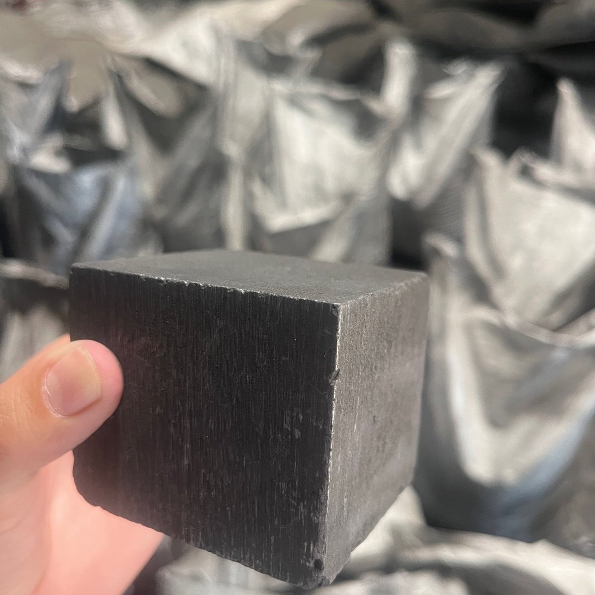 Isostatic graphite 4 High-purity isostatic graphite stock